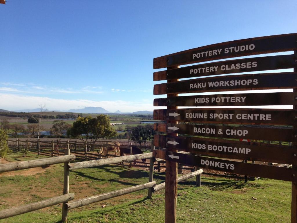 Dirtopia Trail Lodge Stellenbosch Exterior photo